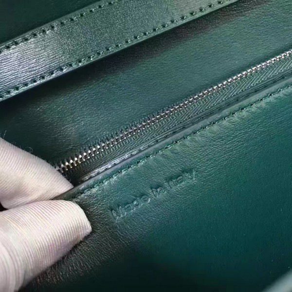 Ce1i*e leather cclassic z1164 24 x 18 x 6 cm