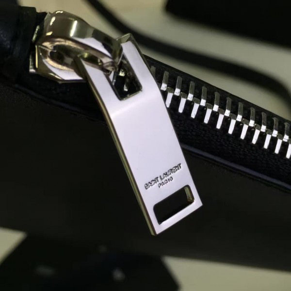 Y51 sac de jour in grained leather 4907 26cm x 12.5cm x 20.5cm