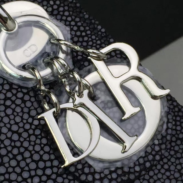 D10r lady 1703 17cm x 7.5cm x 14cm