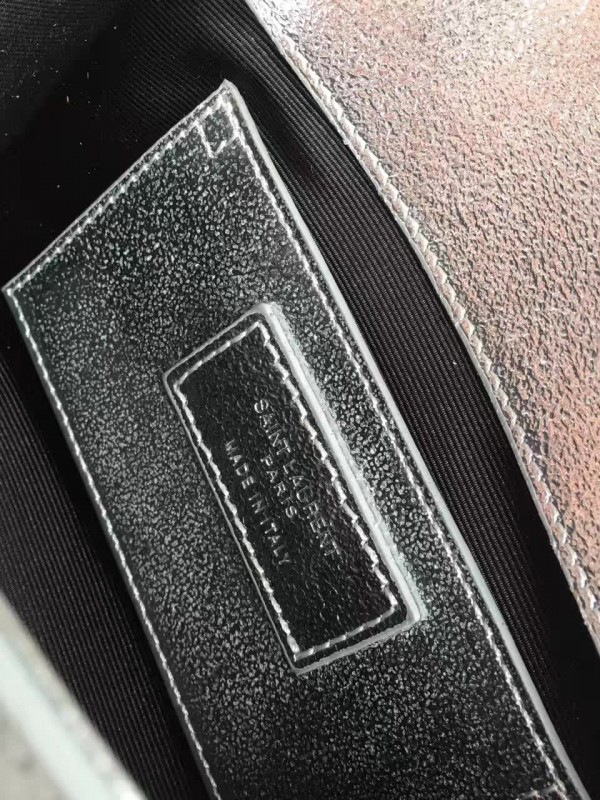 Y51 kate chain wallet with tassel in crinkled metallic leather cohotbag 4991