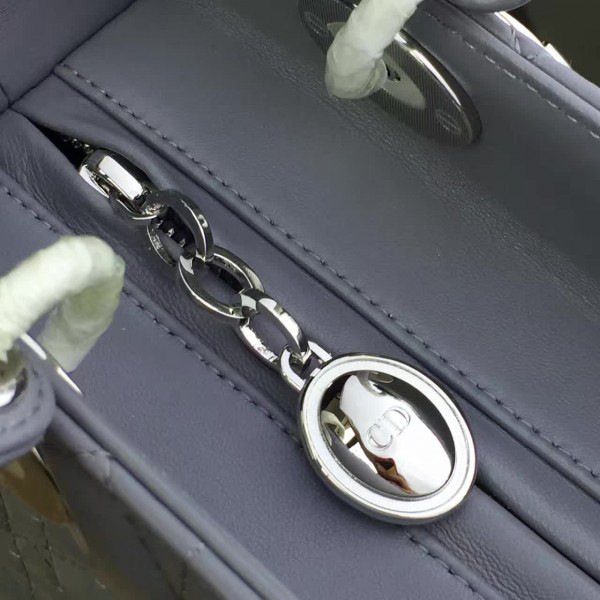 lady D10r 1632 24cm x 20cm x 10cm