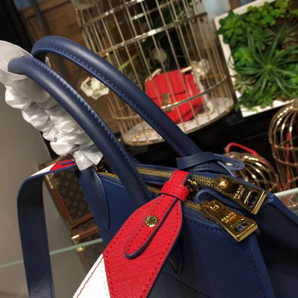 Pra*a esplanade saffiano 4001 30*15*21cm