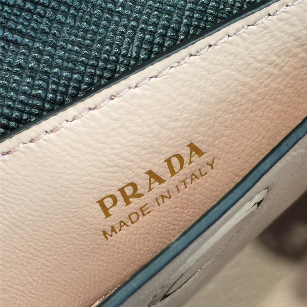 Pra*a double bag 4171 27cm x 11.5cm x 19.5cm