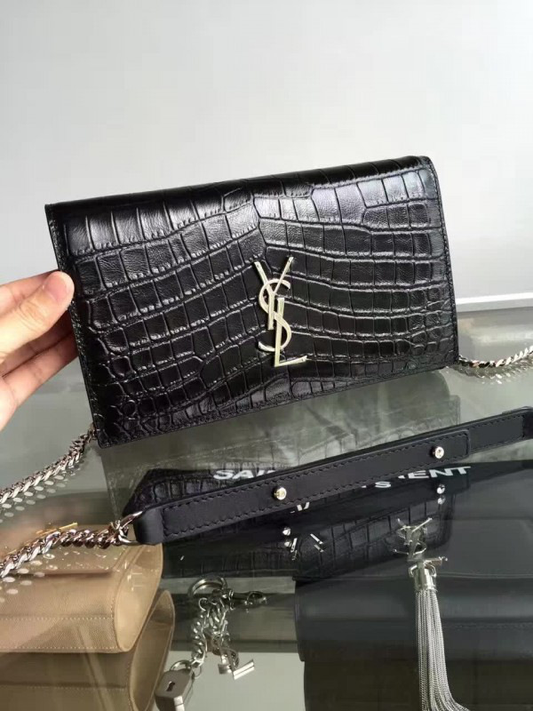 Y51 monogram kate crocodile embossed shiny leather 5028 22.5cm x 14cm x 4cm