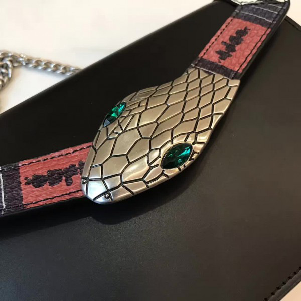 Gvc*1 lilith 2393 23cm x 14cm x 4.5cm