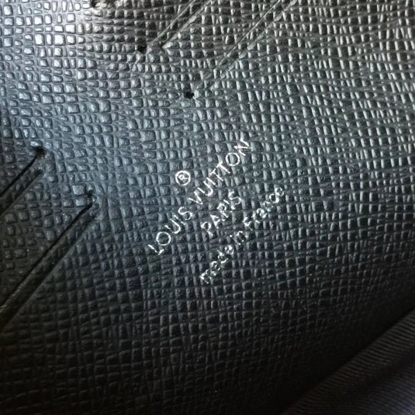 l0vis Vvtt0n kasai cohotbag clutch 3369