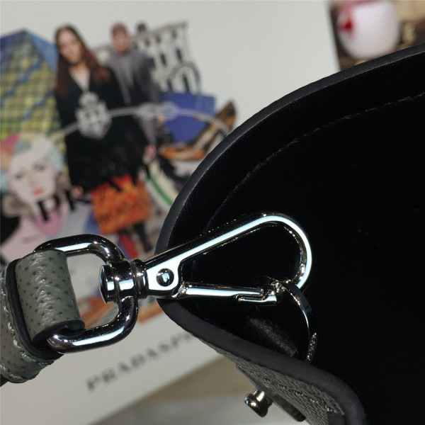 Pra*a double bag 4166 34.5cm x 16.5cm x 26.5cm