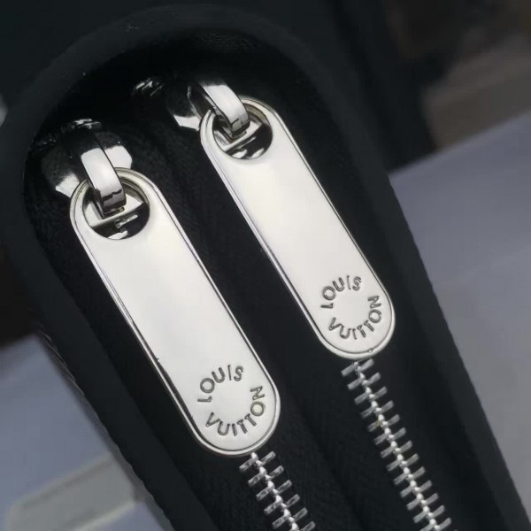 l0vis Vvtt0n zippy cohotbag wallet noir 3153