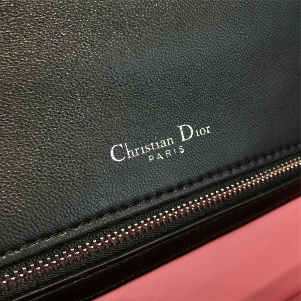 D10r ama 1746 25cm x 8cm x 15cm