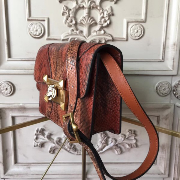 Gvc*1 shoulder bag 2521 20.5cmx6cmx15.5cm