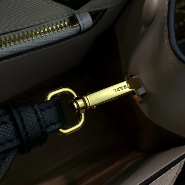 Pra*a esplanade saffiano 30*15*21cm