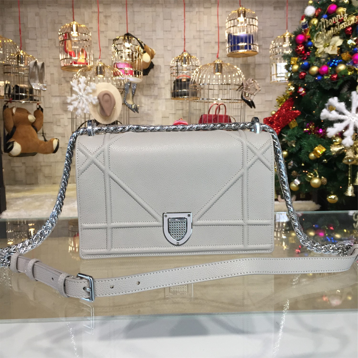 D10r ama 1728 25cm x 8cm x 15.5cm