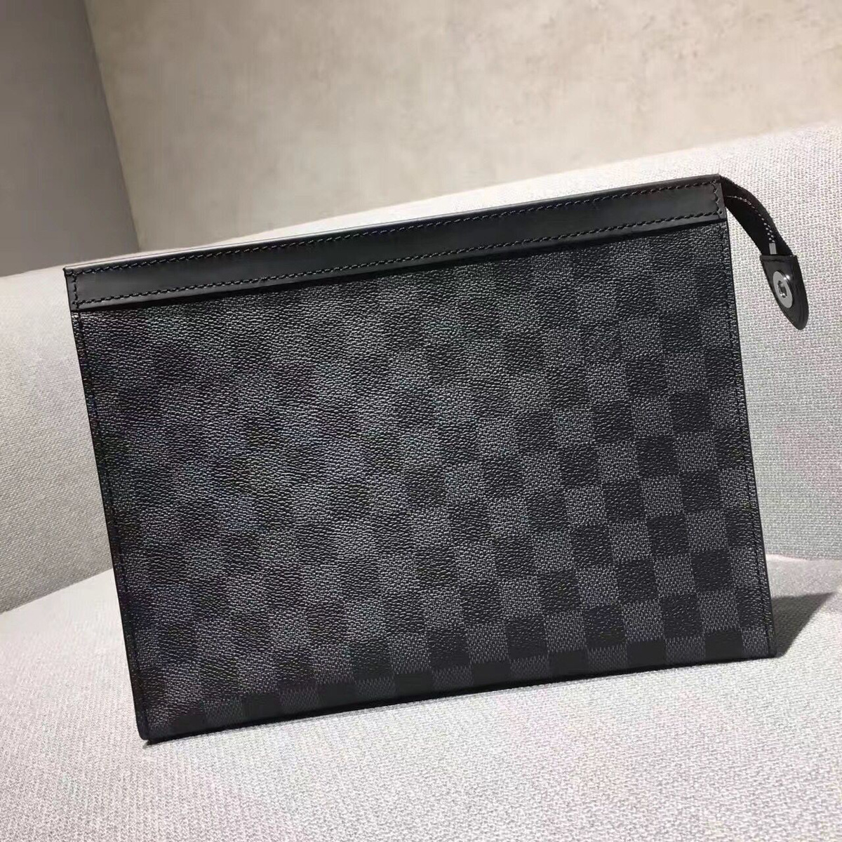 l0vis Vvtt0n pochette cohotbag  voyage mm damier graphite canvas