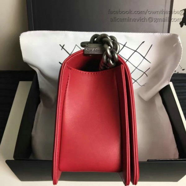 Ch**el caviar quilted calfskin large boy bag red