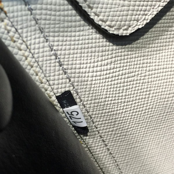 Pra*a double bag 4105 35cm x 17.5cm x 25.5cm