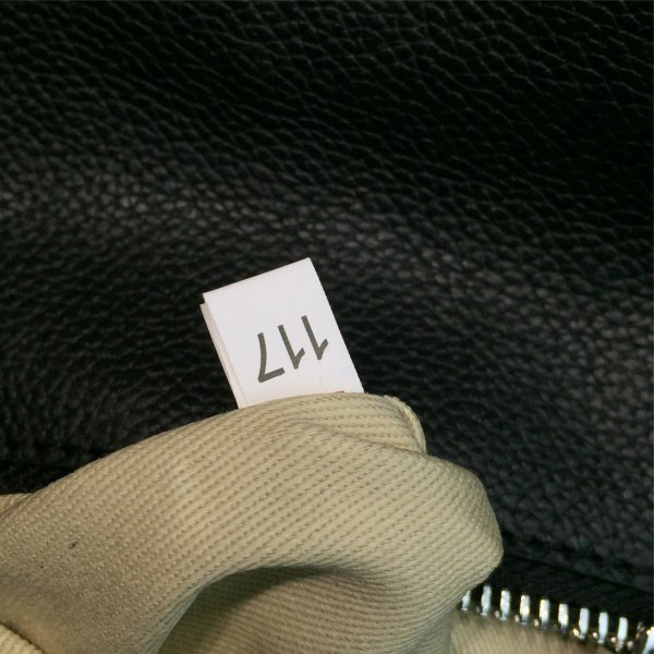 Pra*a backpack 4252 26cm x 16cm x 34.5cm