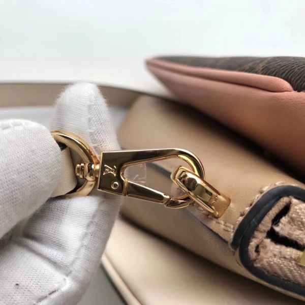 l0vis Vvtt0n saint cohotbag onge millefeuille camera shoulder bag m44255