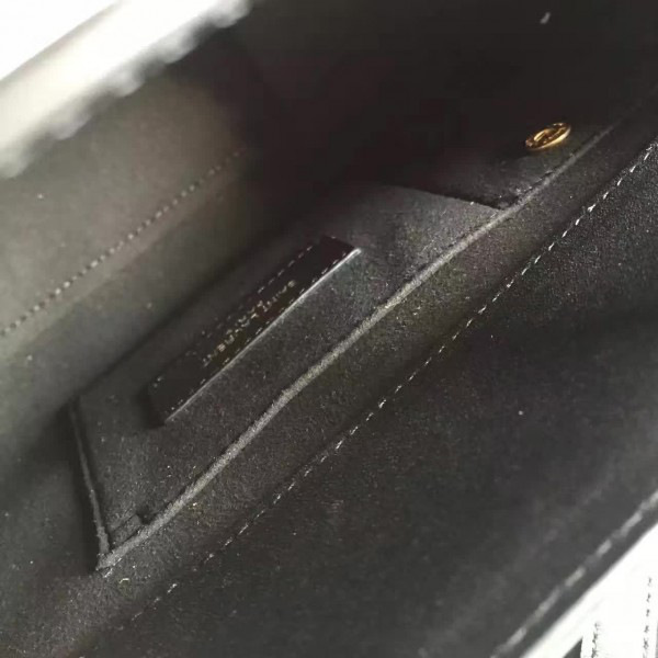 Y51 classic sac de jour nano  4909  22cm x 18cm x 11cm