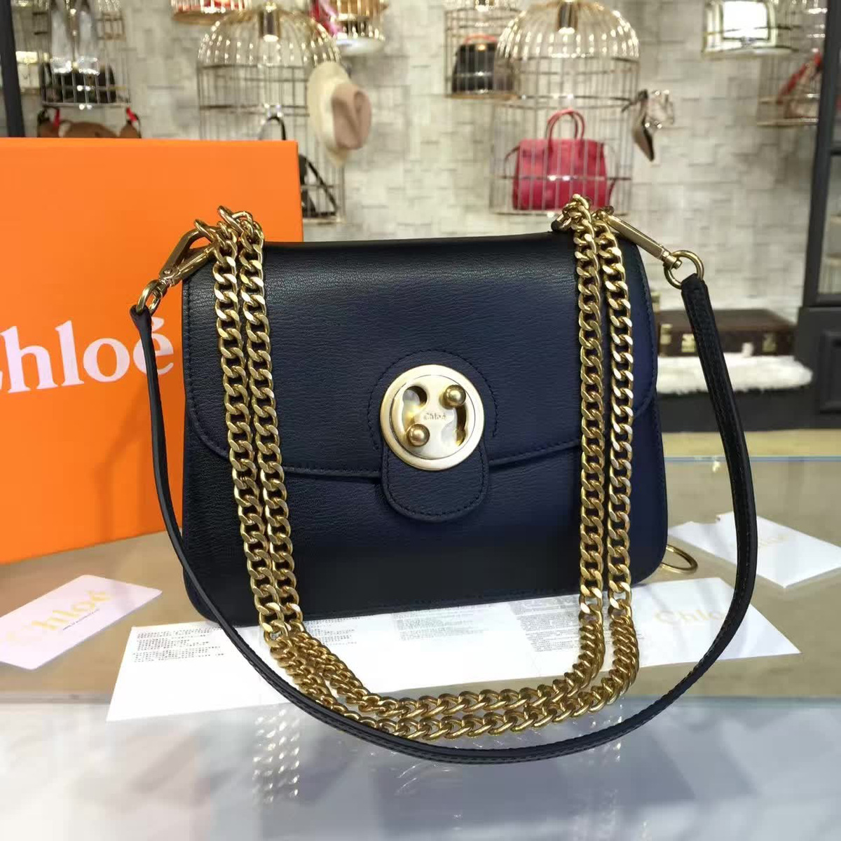 Chloe leather mily z1322 23.5cm x 18cm x 8.5cm