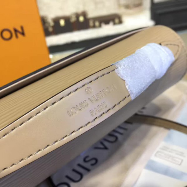 l0vis Vvtt0n clery cohotbag  epi leather m54538 3661