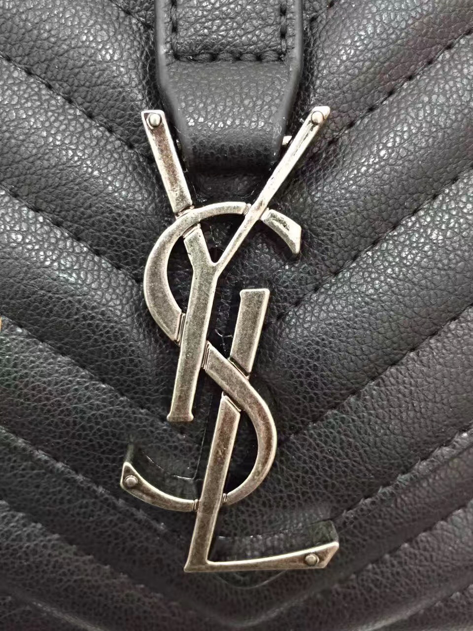 Y51 female bag 26608 black medium 24*20*8.5 cm