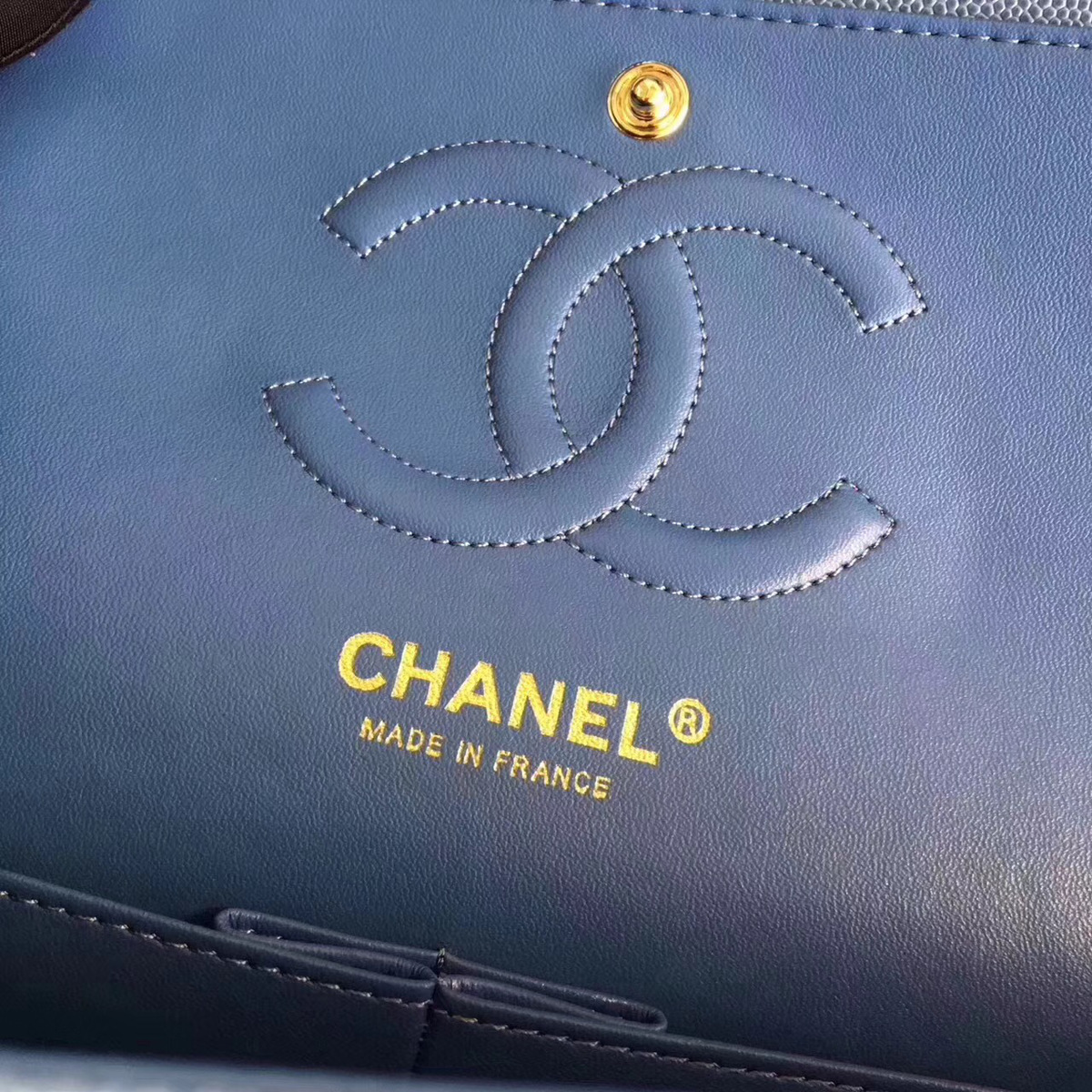 Ch**el classic tote light blue