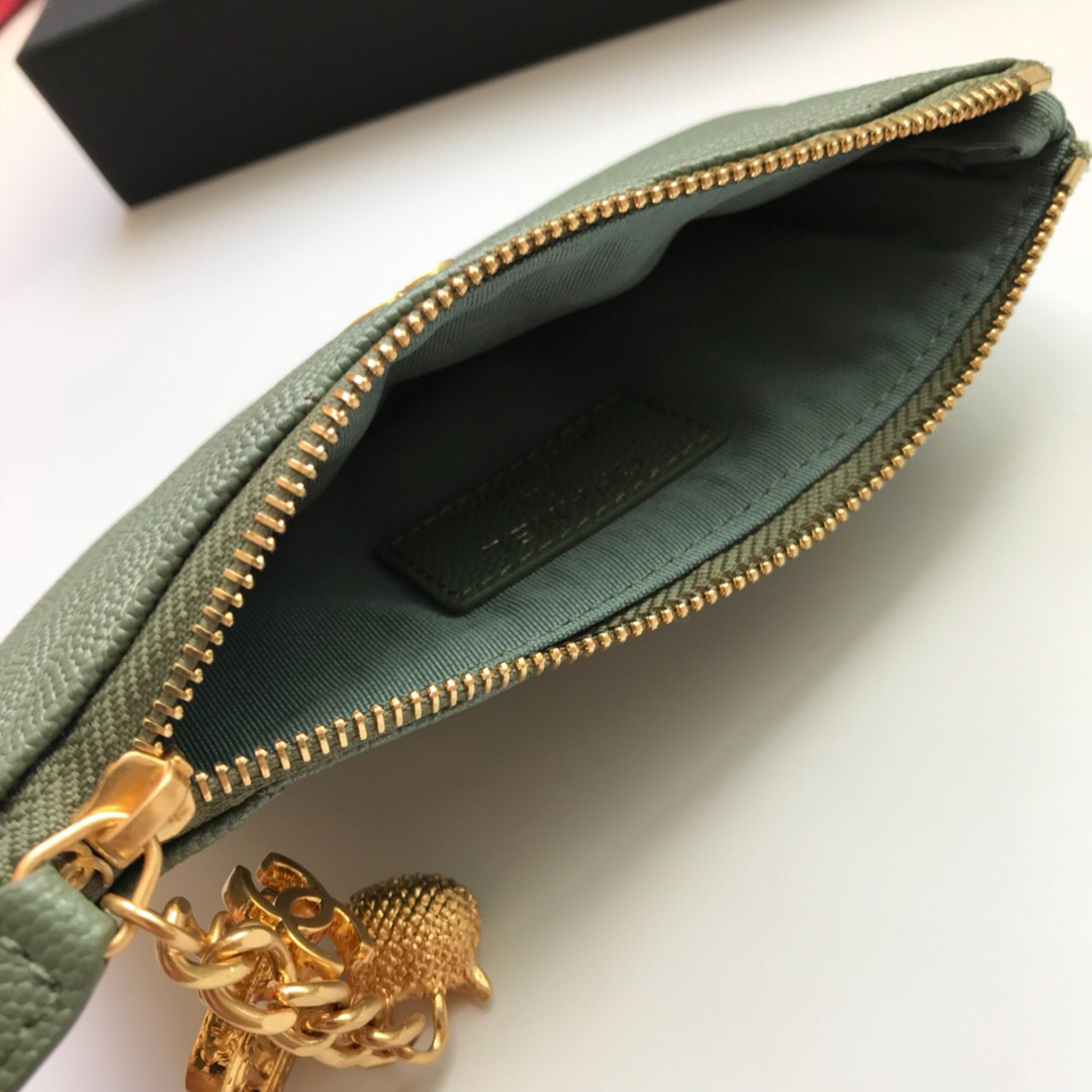 Ch**el coin purse 82365 dark green