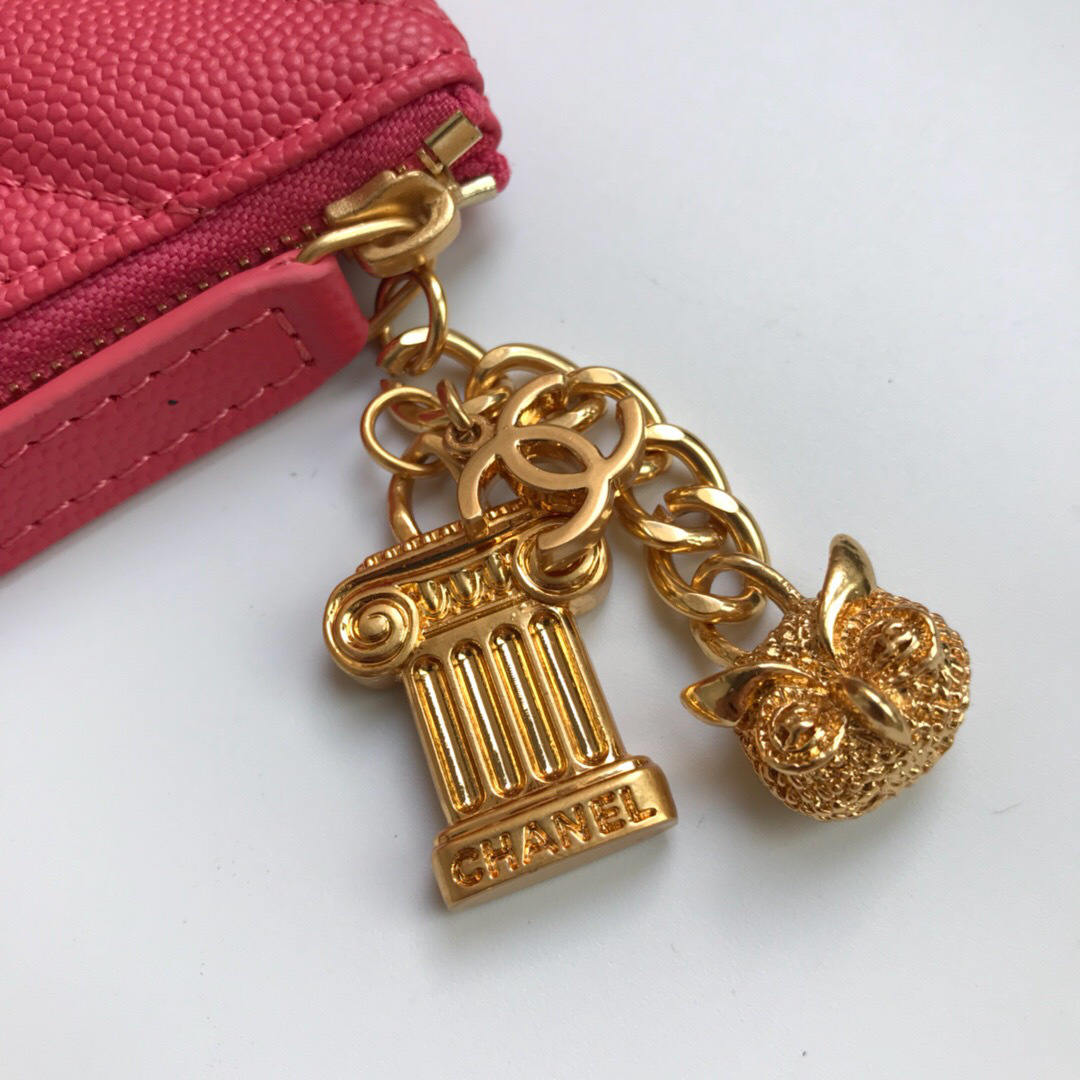 Ch**el wallet 82365 red