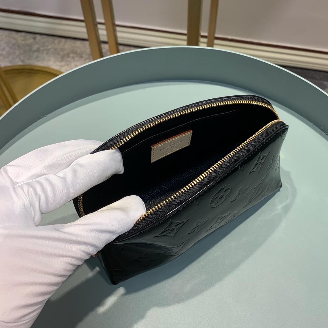 LV black cosmetic bag embossed leather 19.0x 12.0x 6.0 cm