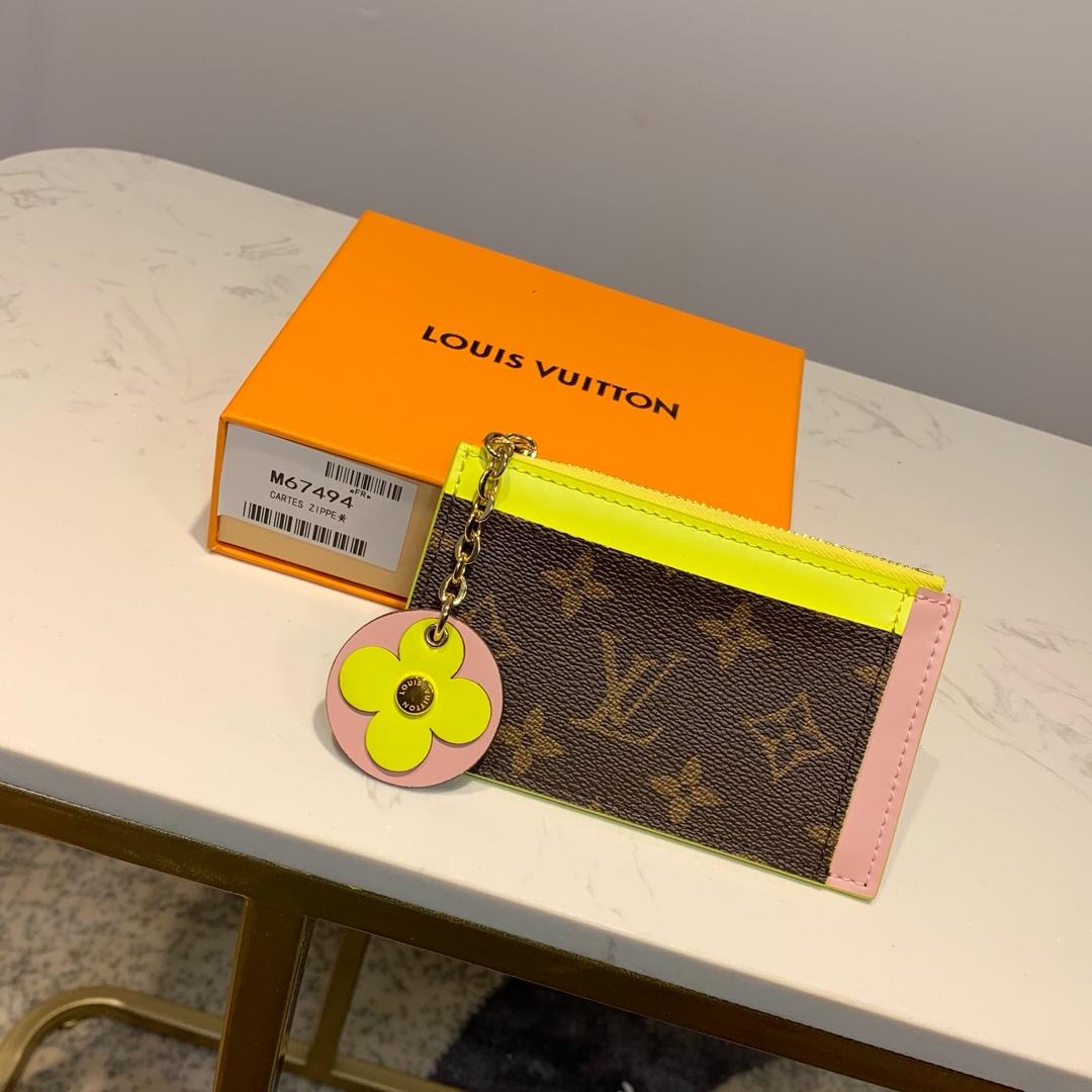 Lv zipper clip monogram canvas 02 13.0x 7.5x 0.4 cm