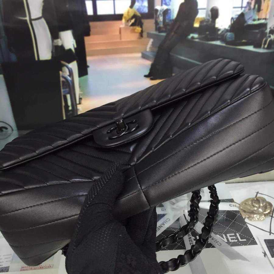 Ch**el lambskin chevron quilted 30cm flap black bag 30cm