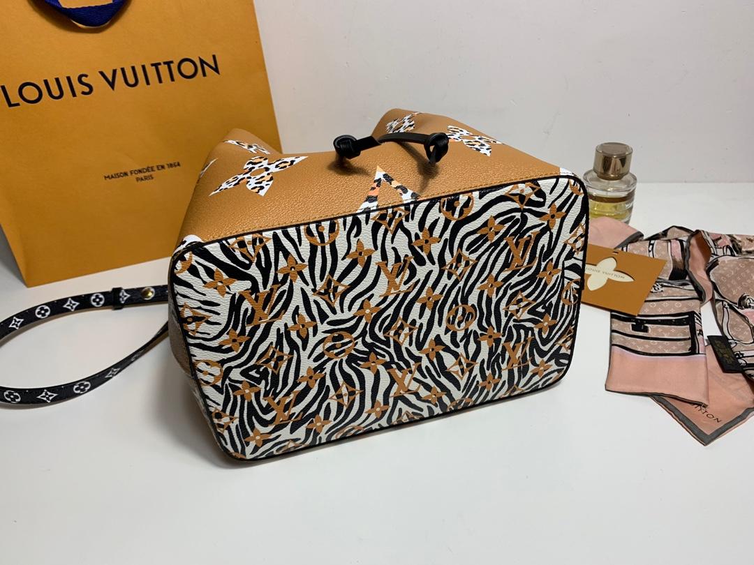 Lv jungle neo monogram pattern neonoe handbag MM m44717 26cm