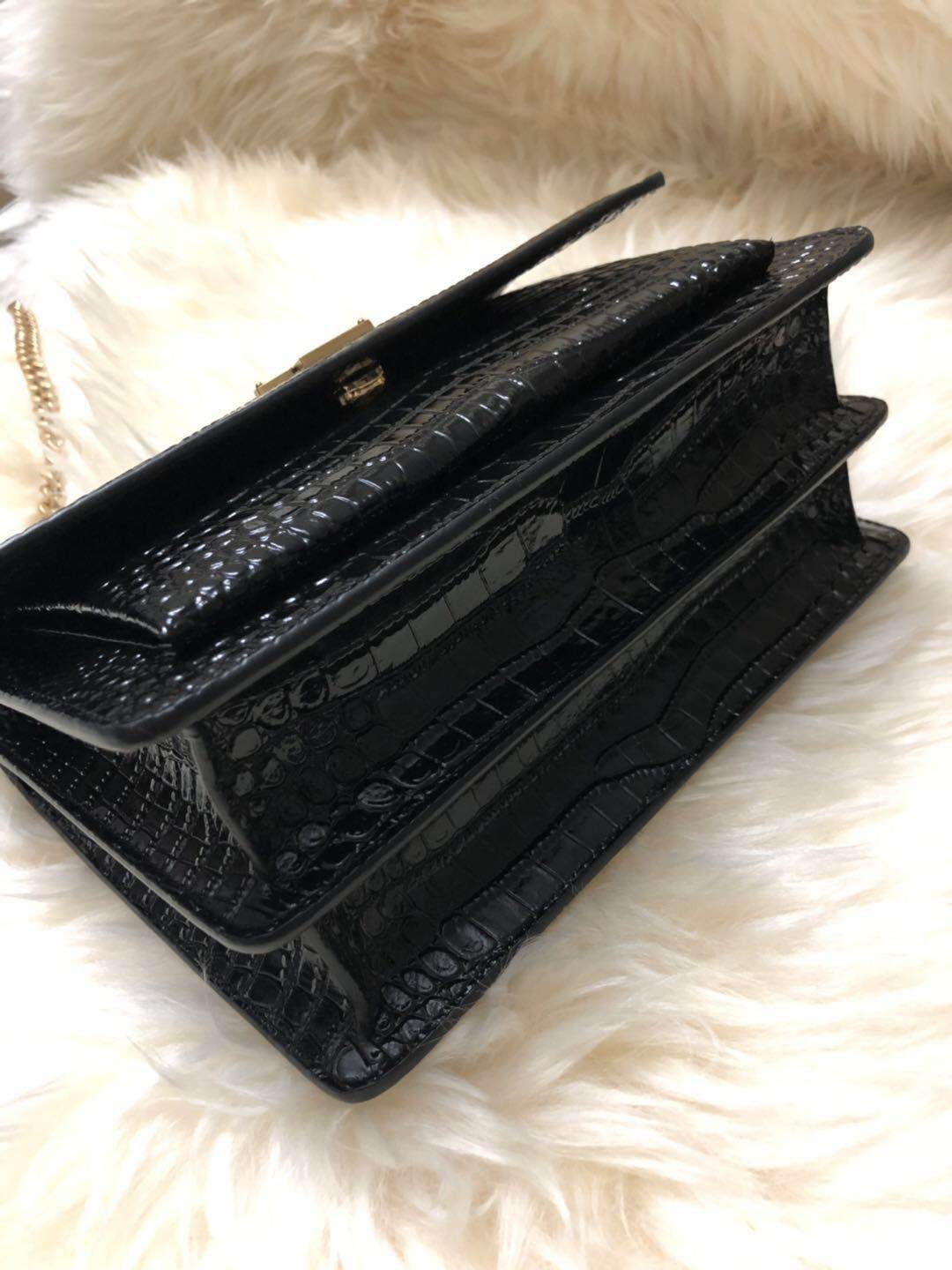 Y51 monogram kate in embossed crocodile shiny  22cm