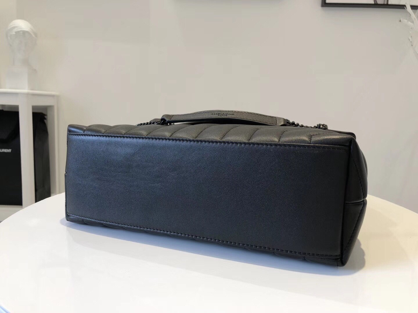 Y51 loulou bag black 32cm