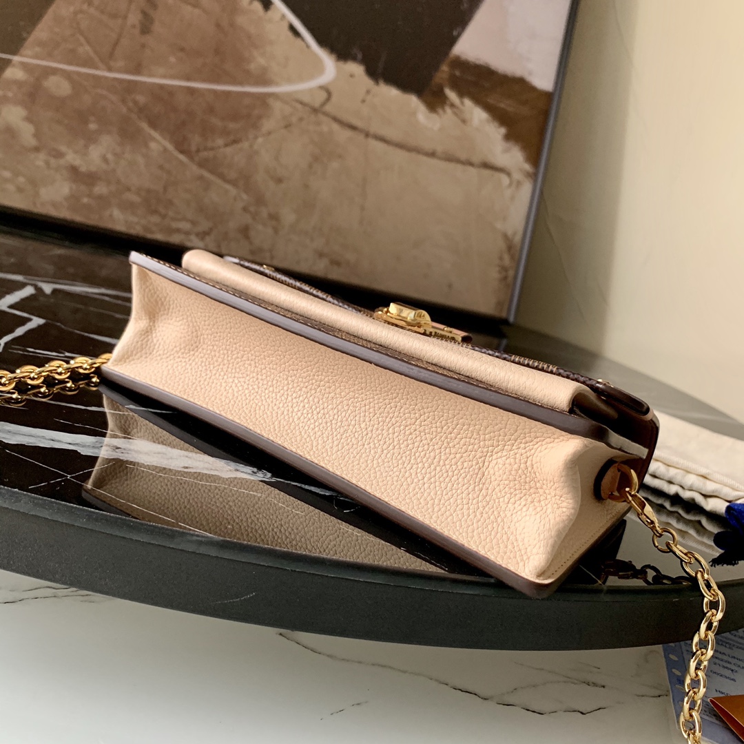 l0vis Vvtt0n vavin chain wallet cream n60237 19.0 x 12.5 x 4.0 cm