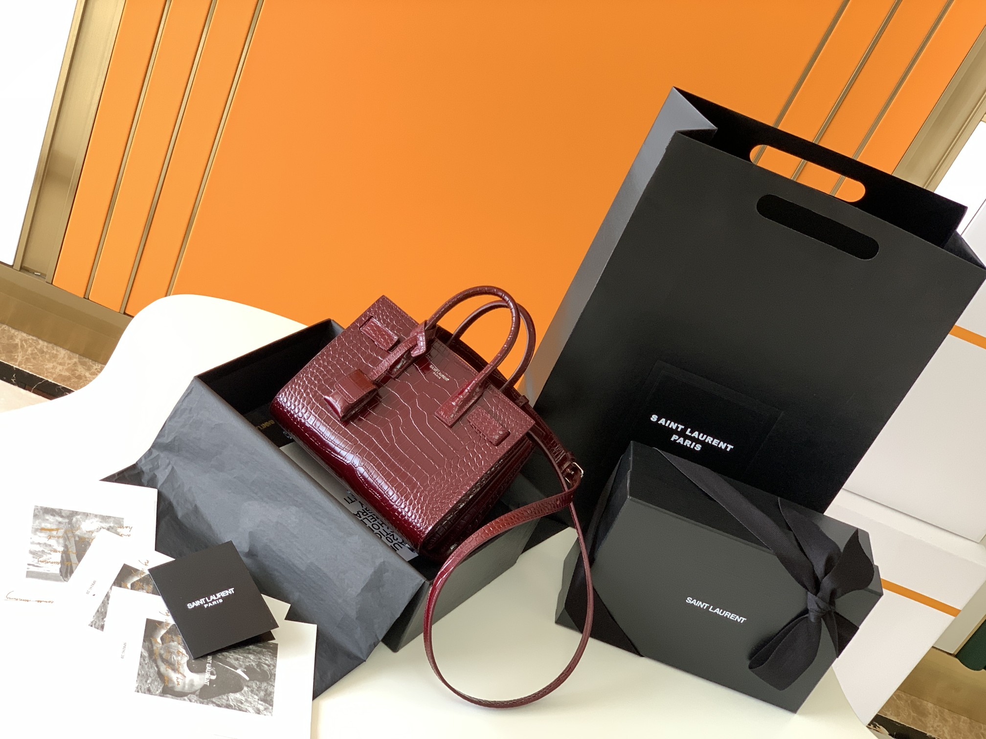 Y51 le sac de jour tote bag red 26 x 20.5 x 12.5 cm