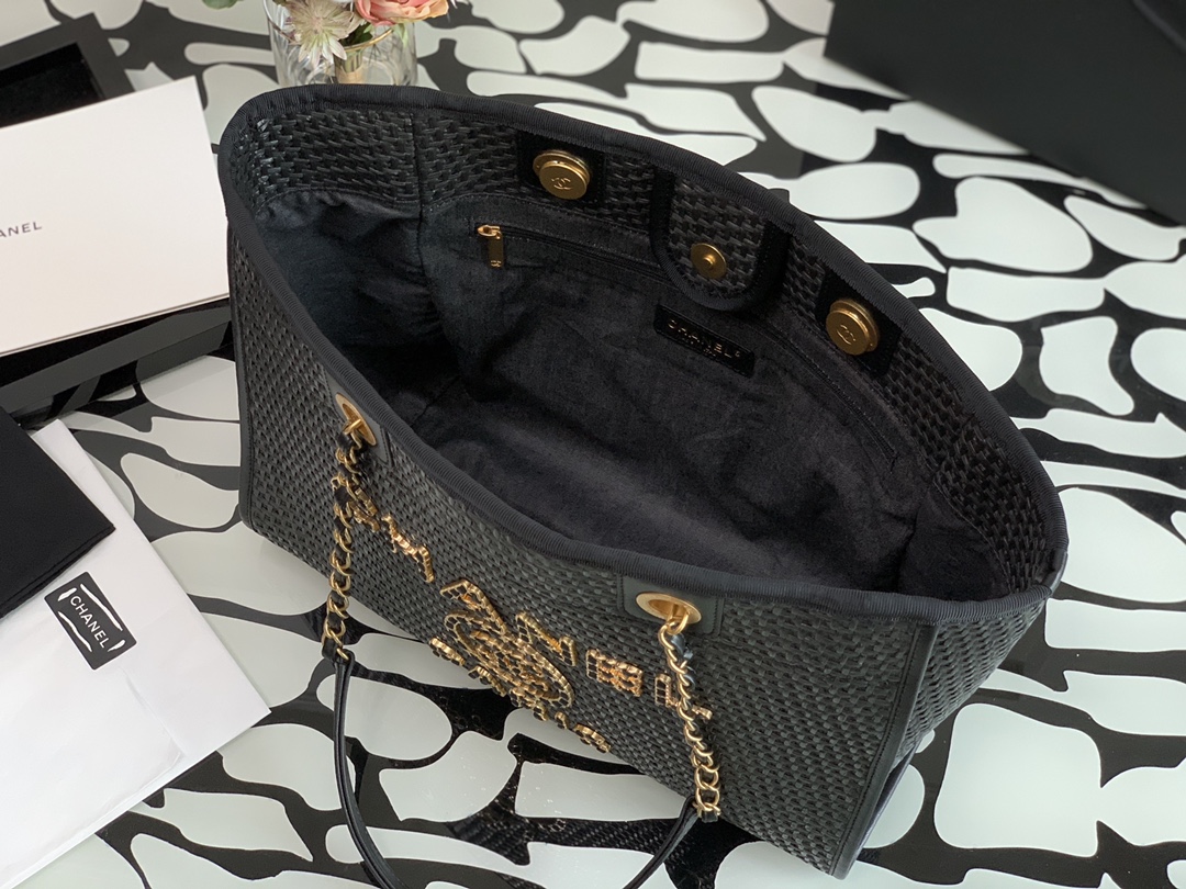 Ch**el large tote straw, calfskin & gold metal black a66941