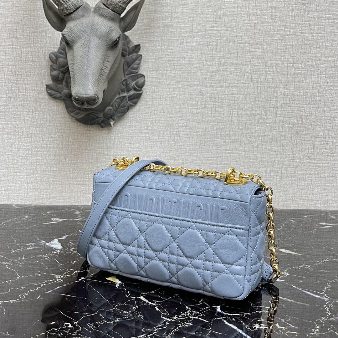 d10r small caro bag cloud blue S*pple cannage calfskin m9241uwhc 20 × 12 × 7 cm