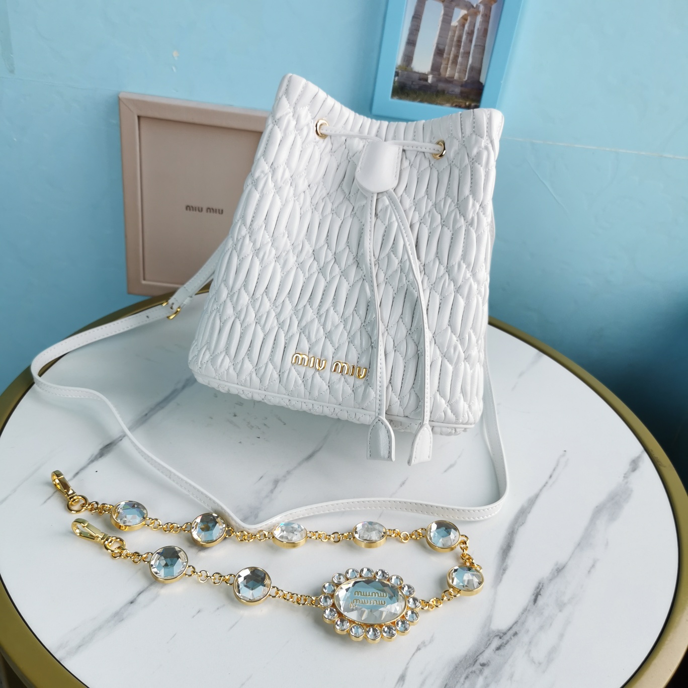 M1um1u crystal cloquÉ nappa leather bucket bag white 5be050 20 x 12 x 21 cm