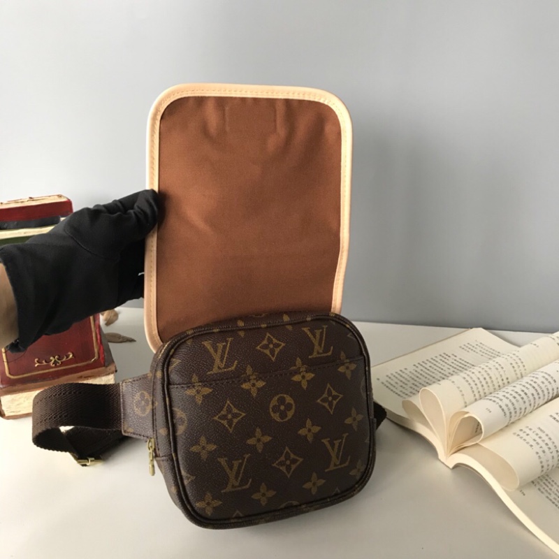 l0vis Vvtt0n brown pre-owned bosphore monogram crossbody bag for women m40108 16 x 15 x 7 cm