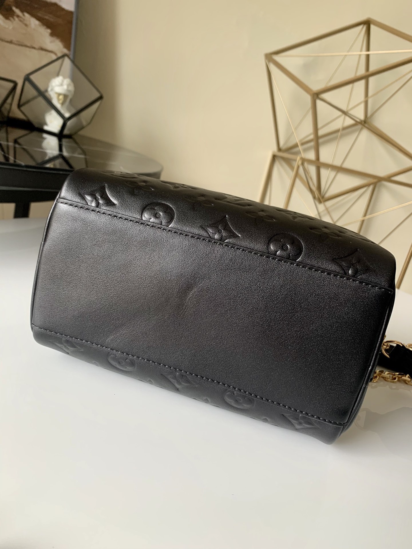 l0vis Vvtt0n speedy bandouliÈre 22 m58631 22 x 19 x 13 cm