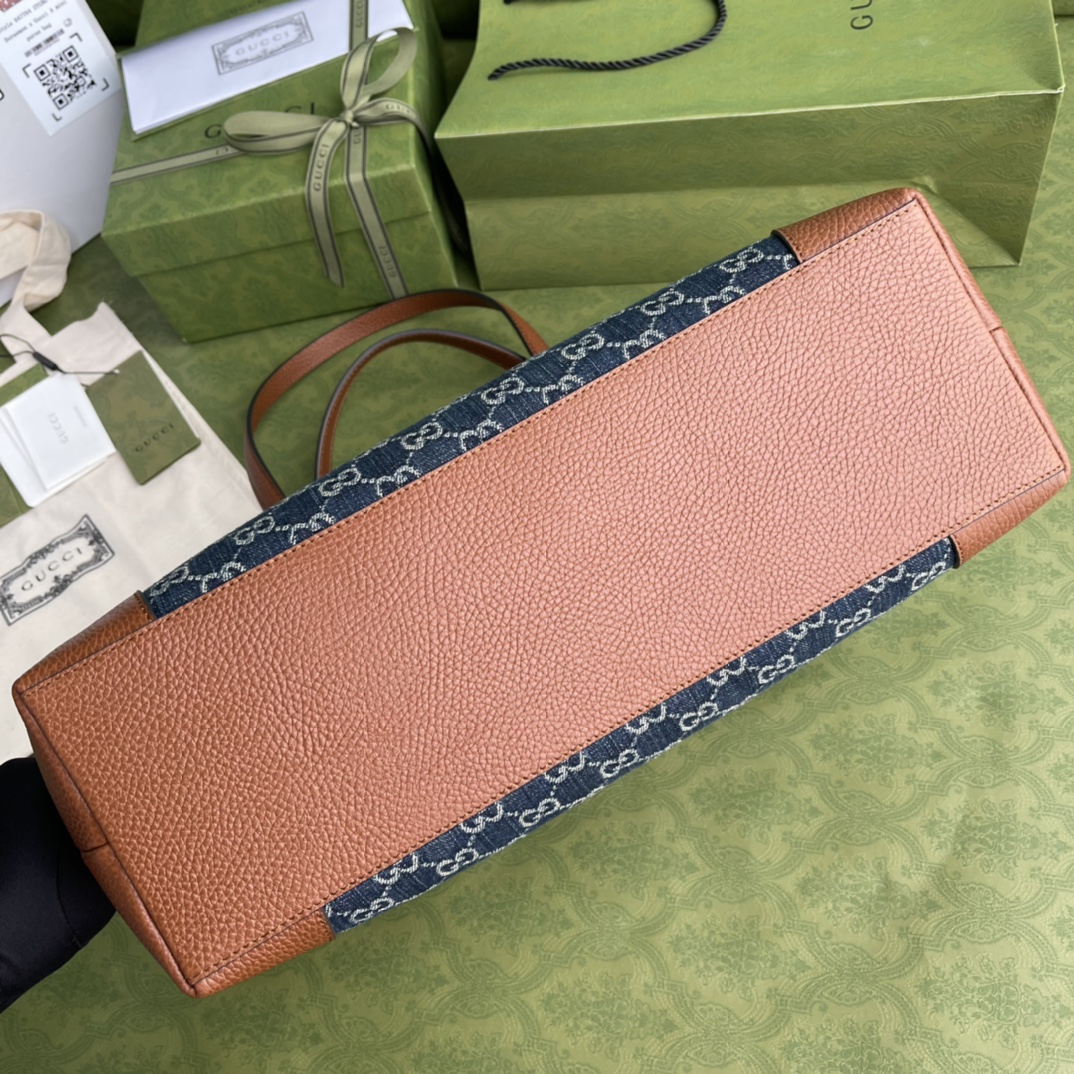 Gvc*1 ophidia gg medium tote blue and ivory denim 631685 38 x 28 x 14 cm