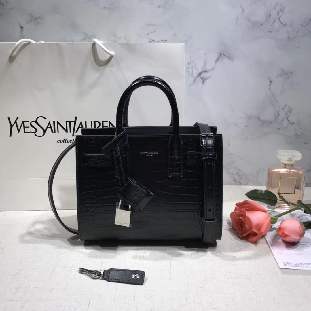 Y51 classic sac de jour nano in embossed crocodile shiny leather black 392035 22 x 18 x 11 cm