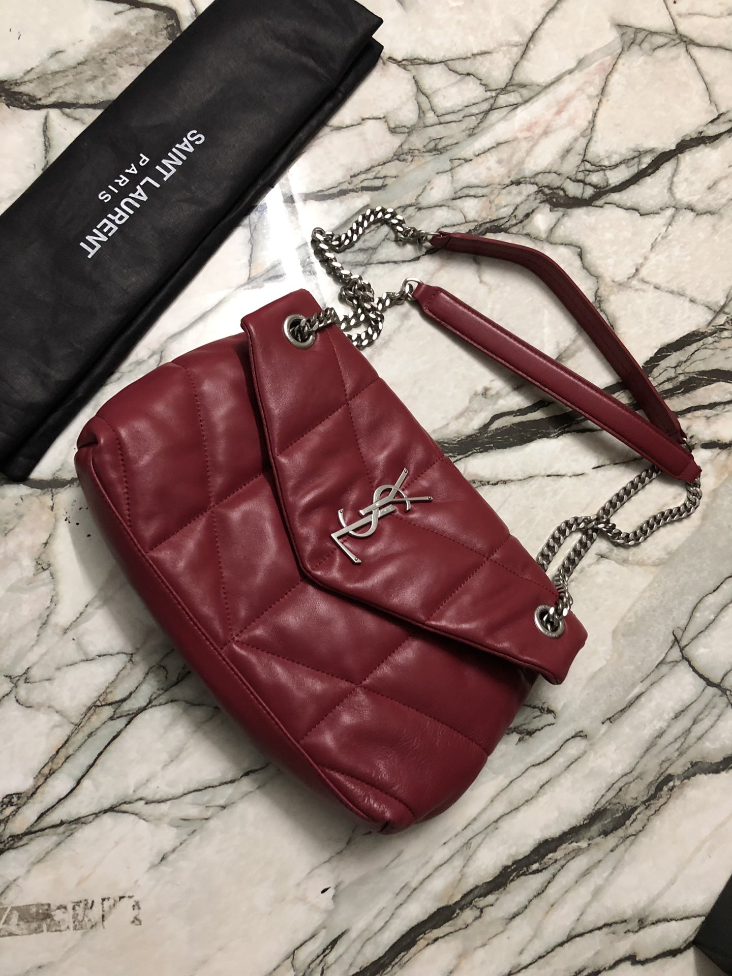 Y51 puffer small bag in quilted lambskin rouge eros 5774761 29 x 17 x 11 cm