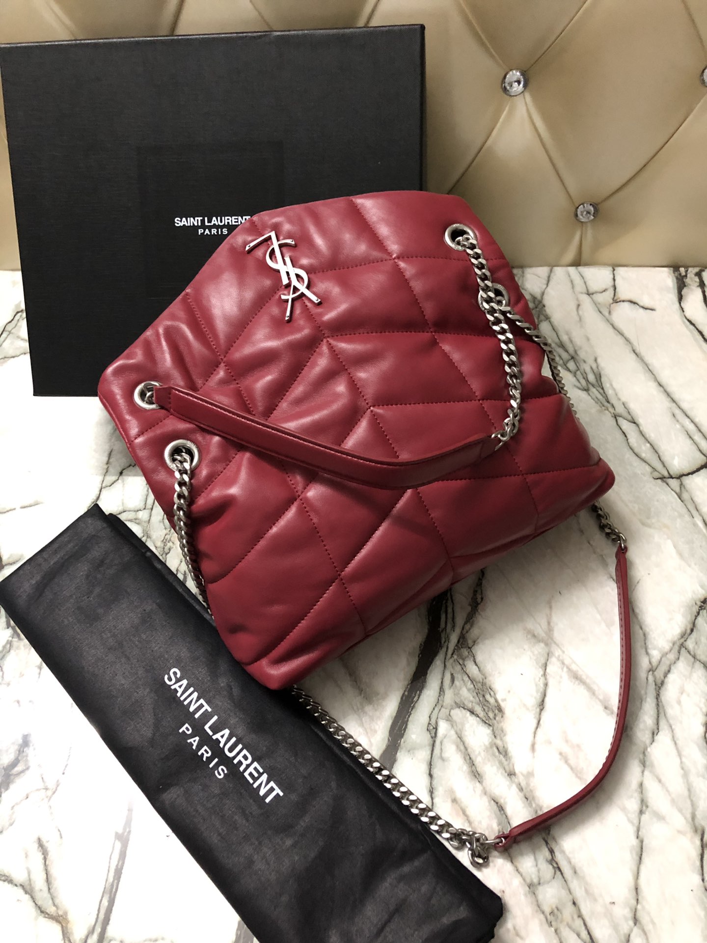 Y51 puffer small bag in quilted lambskin rouge eros 5774761 29 x 17 x 11 cm
