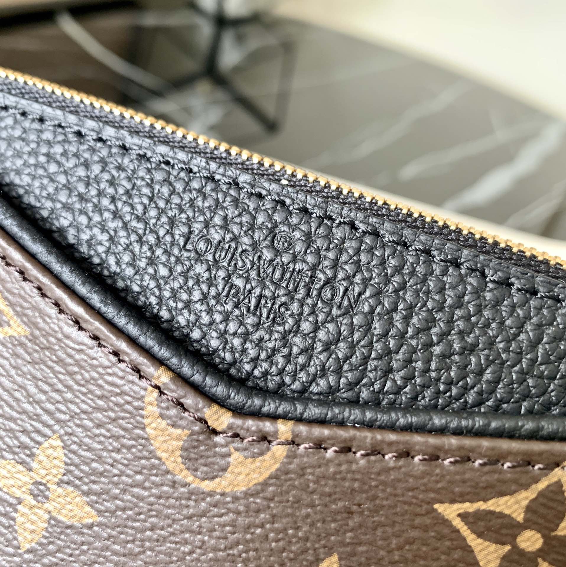 l0vis Vvtt0n pallas clutch chain shoulder bag black m41638 23 x 13 x 5 cm