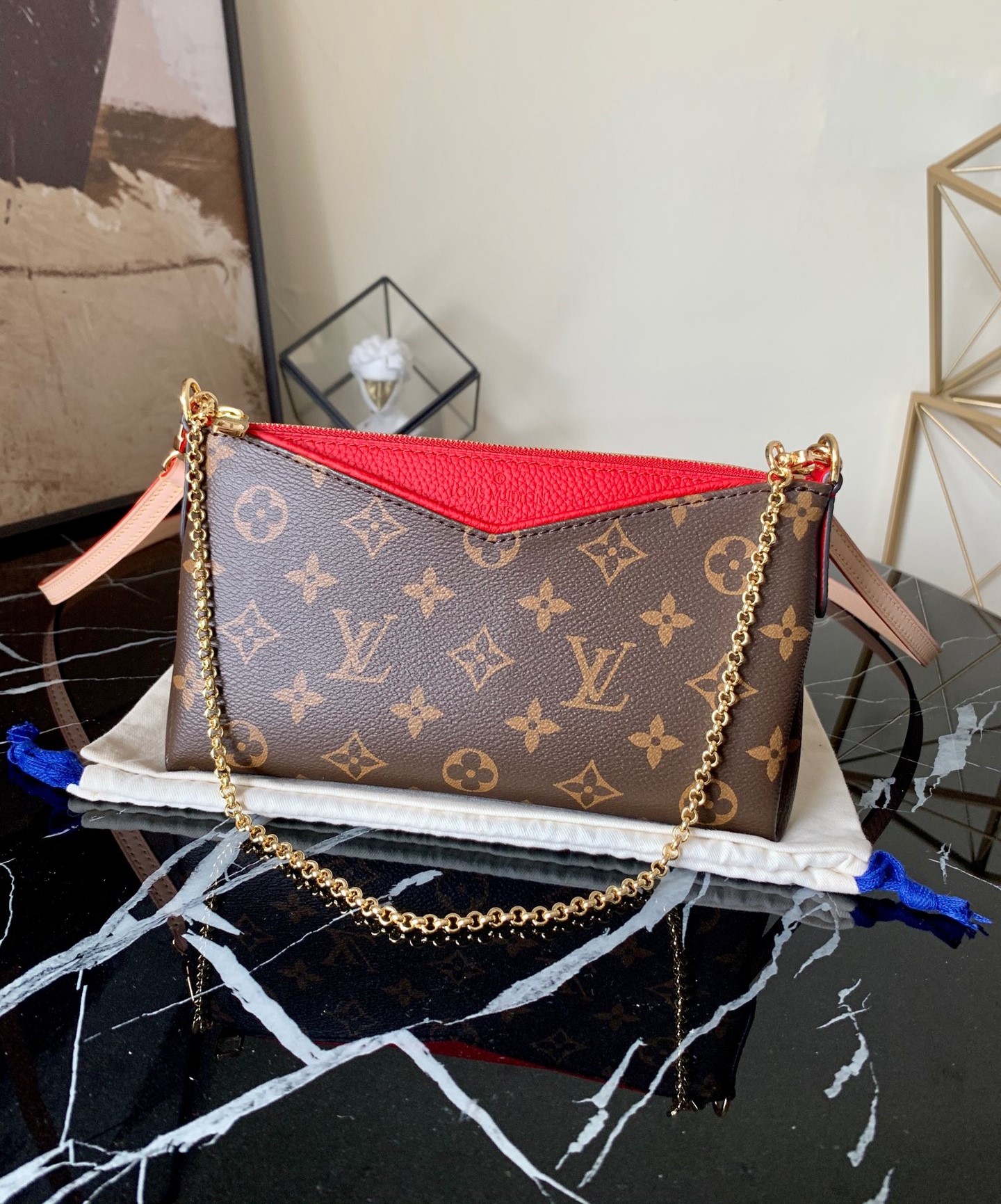 l0vis Vvtt0n pallas clutch chain shoulder bag red m41638 23 x 13 x 5 cm