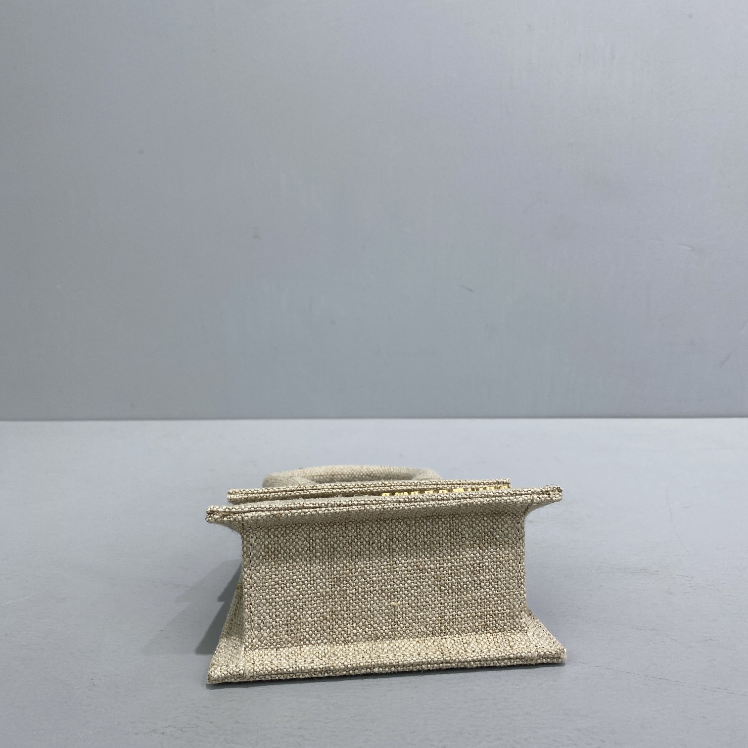 JACQUEMUS LE CHIQUITO Mini Canvas Micro Bag 213BA01 12 x 8 x 5 cm