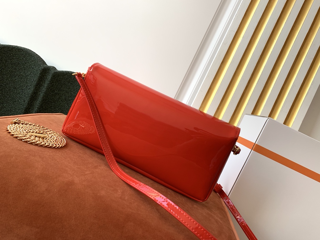 Y51 kate 99 with payent in lambskin red 6042761 26 x 13.5 x 4.5 cm