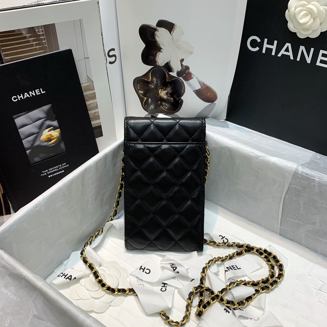 Ch**el phone holder with chain lambskin black ap2164 17 x 2.5 x 10 cm
